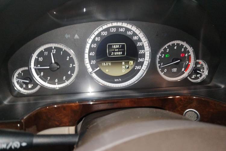 Used Mercedes-Benz E-Class 2012 E 200 L CGI Elegant Model
