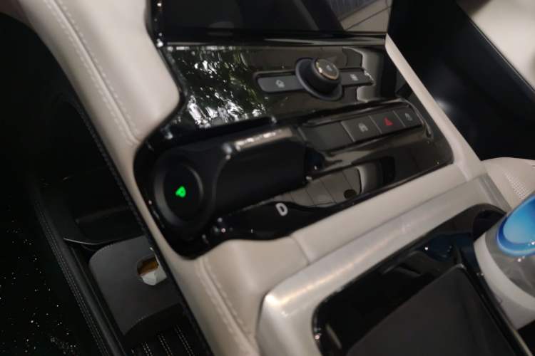 Used Nio ES8 2018 Founder Edition
