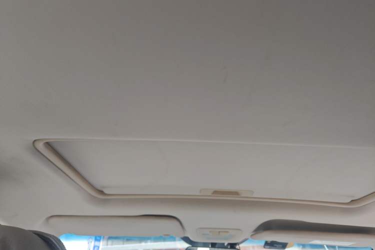 Used Baojun 560 2016 1.8L iAMT Luxury Model
