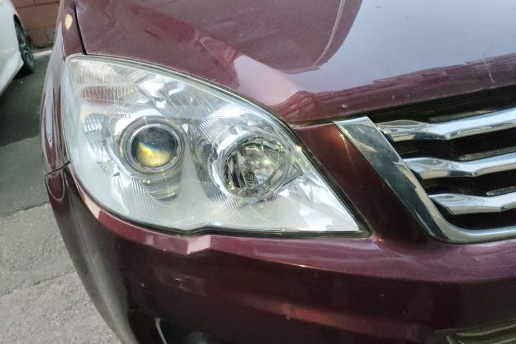 Used Haval H6 2013 Upgraded Model 1.5T Manual Two-Wheel Drive Urban Version