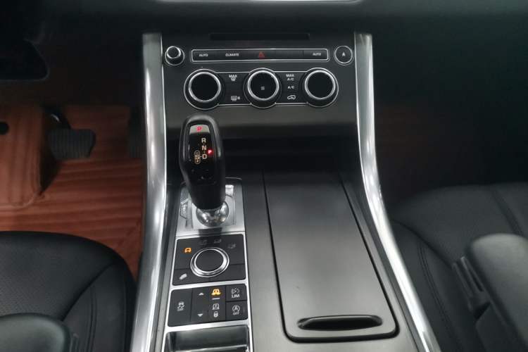 Used Land Rover Range Sport 2017 3.0 SC V6 SE