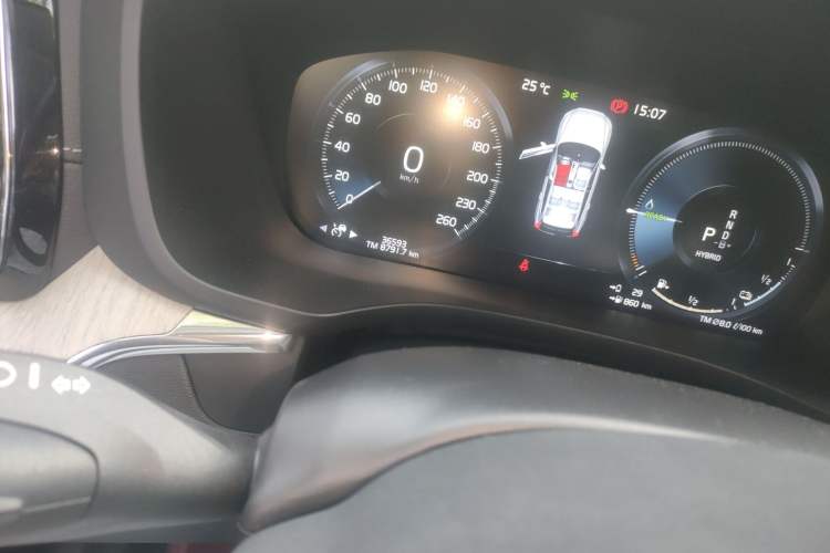 Used Volvo XC60 New Energy 2020 T8 eDrive Hybrid Luxury Edition
