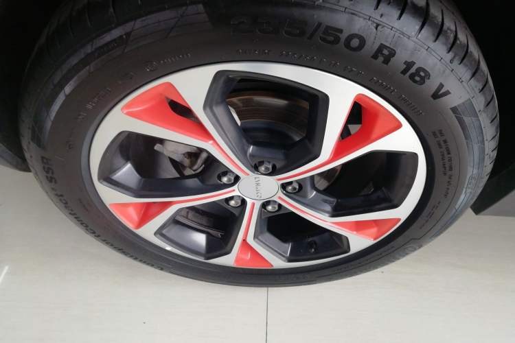 Used Lynk & Co 02 2018 1.5T DCT Two-Wheel Drive Zhaopu Version China V Standard
