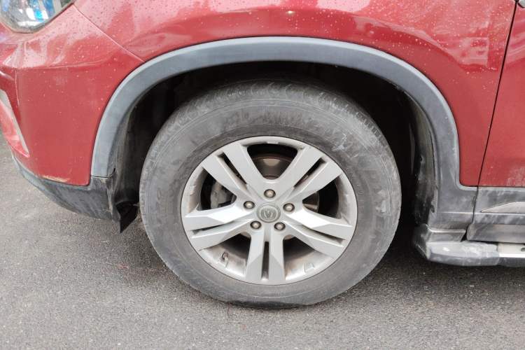 Used CHANGAN CS75 2014 1.8T Automatic Elite Model China IV Standard Left Front Wheel Hub