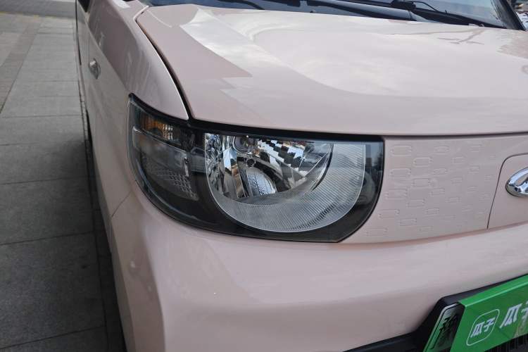 Used Chery QQ Ice Cream 2023 120km Ice Cream-Type Lithium Iron Phosphate