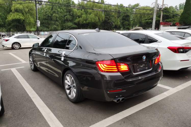 Used BMW 5 Series 2017 525Li Leading Model

