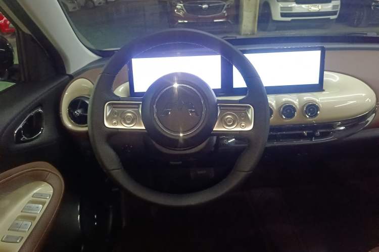 Used Wuling Bingo 2023 410 km Lingxi Deluxe Edition Steering Wheel