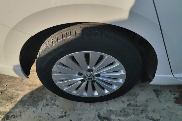 Used Volkswagen Lavida 2019 1.5L Automatic Comfort Edition China VI Standard
