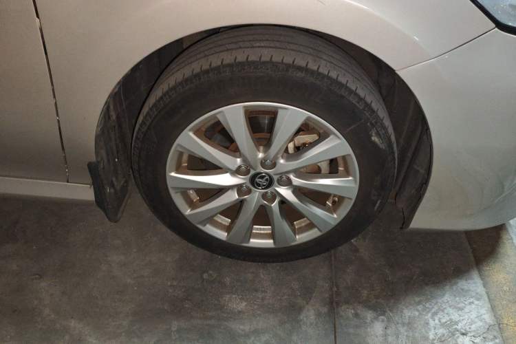 Used Toyota Camry 2019 Revised Version 2.0G Luxury Edition
