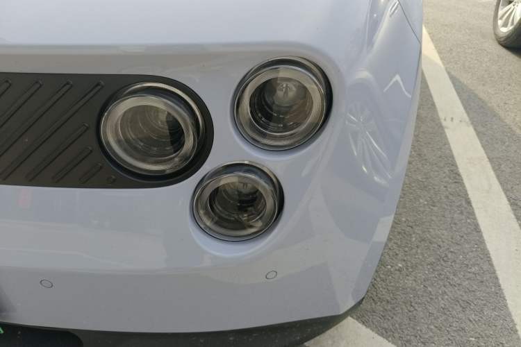 Used firefly firefly 2025 Free Edition