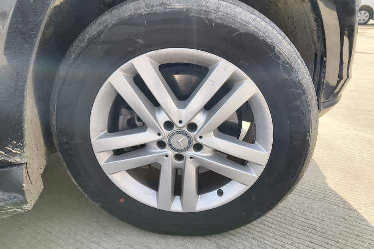 Used Mercedes-Benz GL-Class 2015 GL 400 4MATIC Dynamic Model