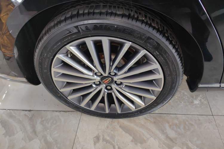 Used Hongqi H9 2020 2.0T Smart Connect Flagship Edition Right Rear Wheel Hub