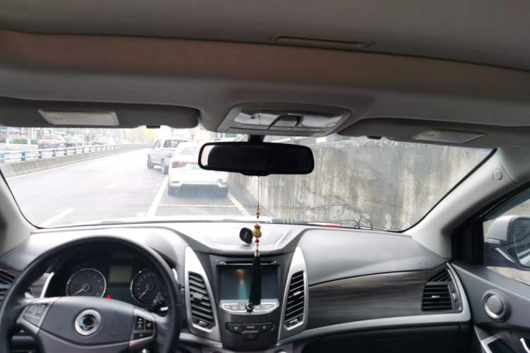 Used SsangYong Korando 2014 2.0L Gasoline 4x4 Automatic Luxury Navigation Edition