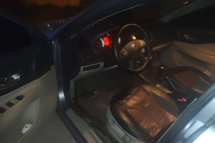 Used Bestune B50 2012 1.6L manual fashion version