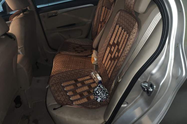 Used Roewe 350 2014 1.5L Automatic Xunda Edition