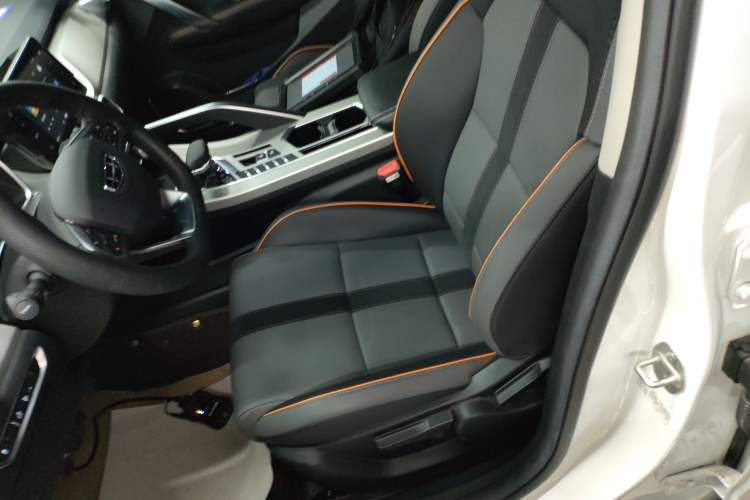 Used Geely Auto Coolray 2024 1.5T DCT Longteng Edition Left Front Seat