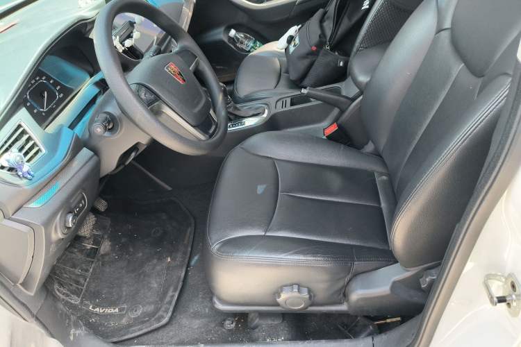 Used Roewe 360 2017 1.5L Automatic Luxury Edition
