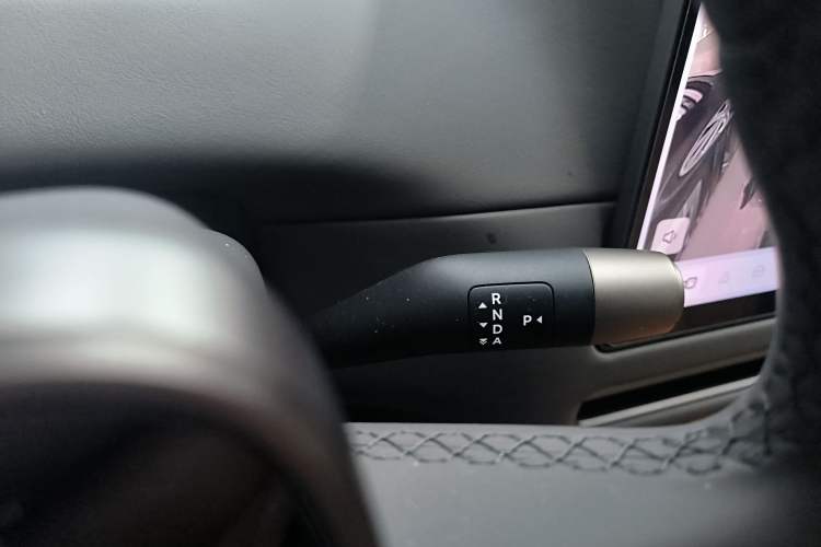 Used Li Auto Li Auto i6 2025 Model Four-Wheel-Drive Standard Type