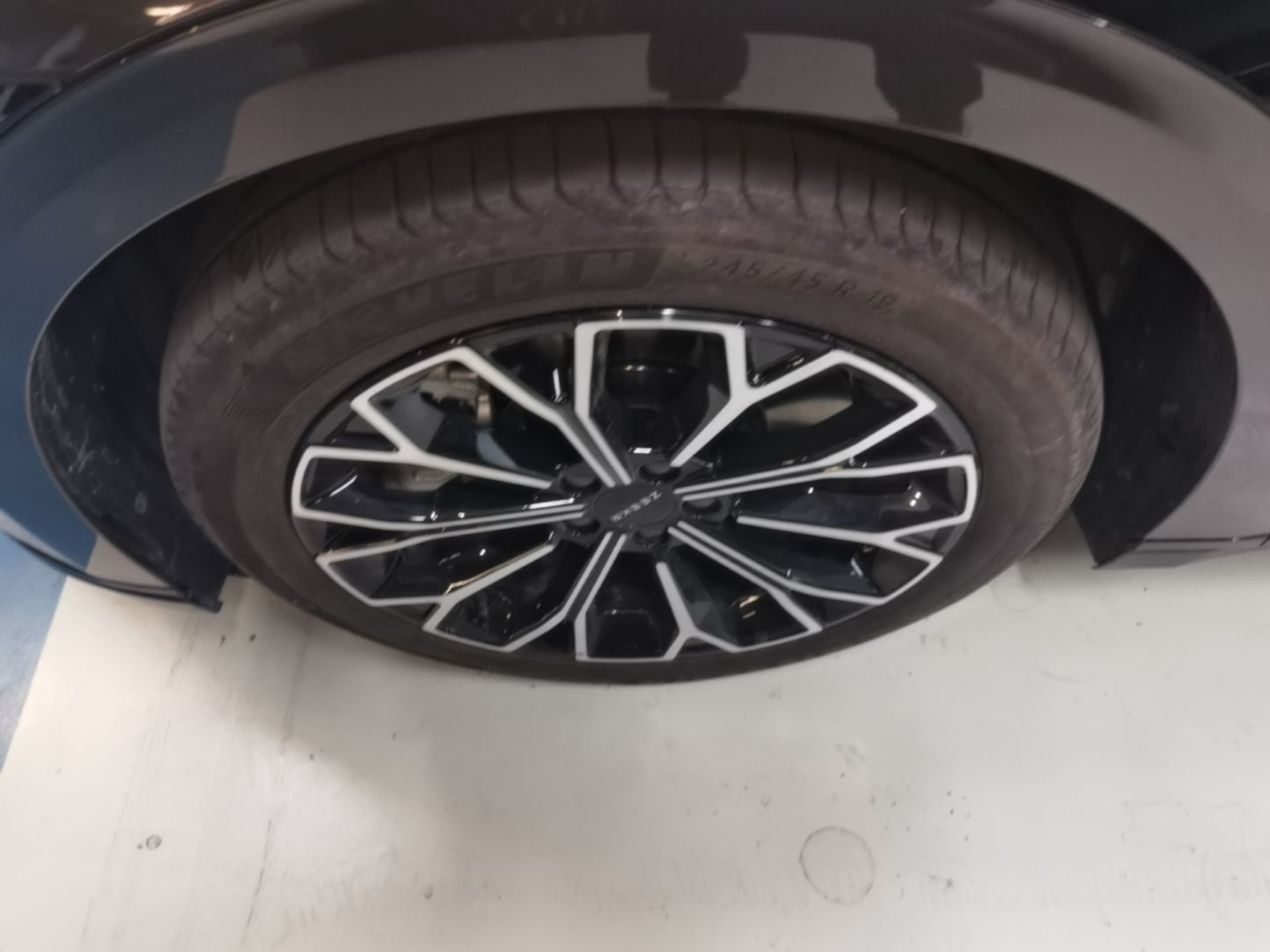 Zeekr 007 2025 Long-Range All-Wheel-Drive Intelligent Driving Version 100 kWh — снимка 10
