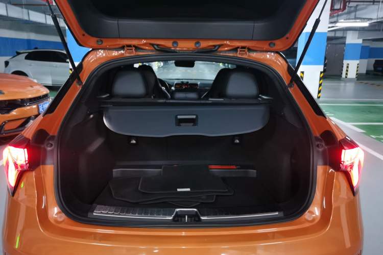 Used Lynk & Co 02 Hatchback 2021 2.0TD Halo