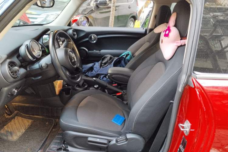 Used MINI 2016 1.2T ONE
