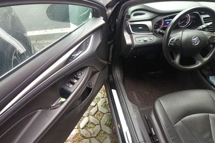 Used Buick LaCrosse 2022 652T Luxury Version
