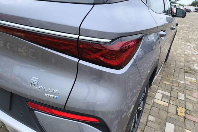 Used BYD Yuan PLUS 2025 Intelligent Driving Version 510 km Leading Edition
