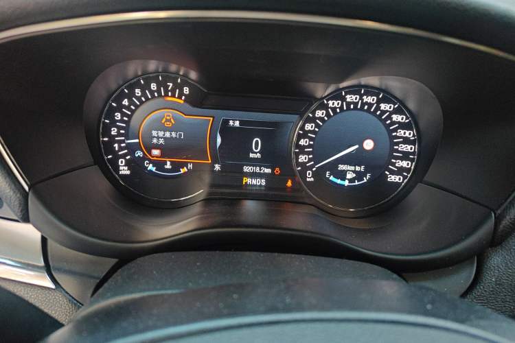 Used Lincoln MKC 2017 2.0T Two-Wheel Drive Deluxe Edition