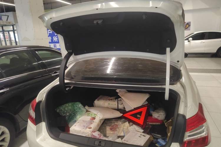 Used Peugeot 408 2015 1.2T Automatic Luxury Edition Trunk