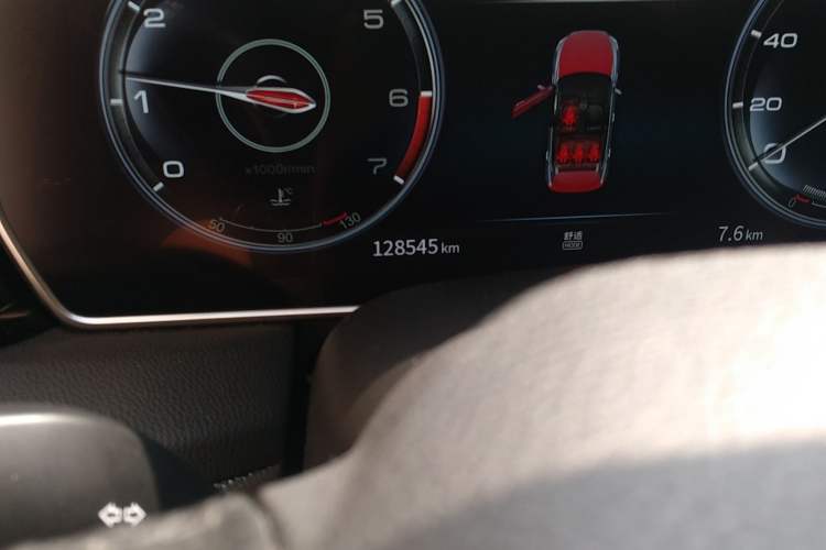 Used Hongqi HS5 2022 Facelifted Version 2.0T Smart Connect Flagship All-Wheel-Drive Edition