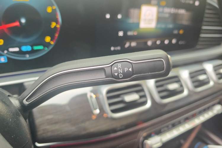 Used Mercedes-Benz GLS 2021 Refresh GLS 450 4MATIC Fashion Edition Gear Lever