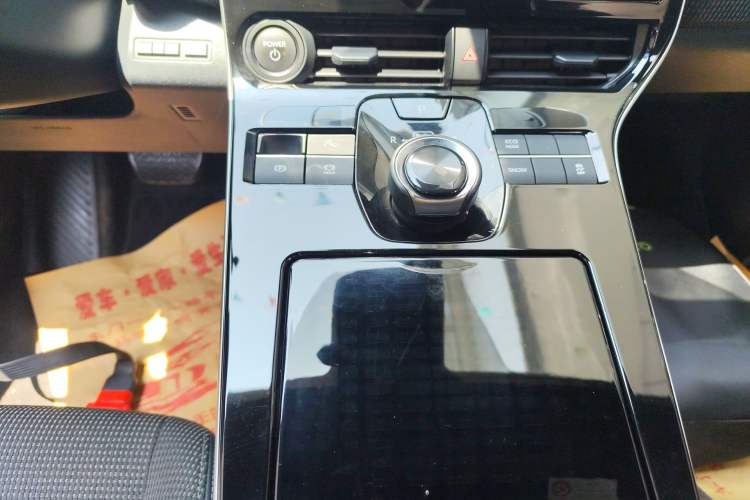 Used Toyota FAW bZ4X 2022 Two-Wheel-Drive Long-Range JOY Edition Gear Lever