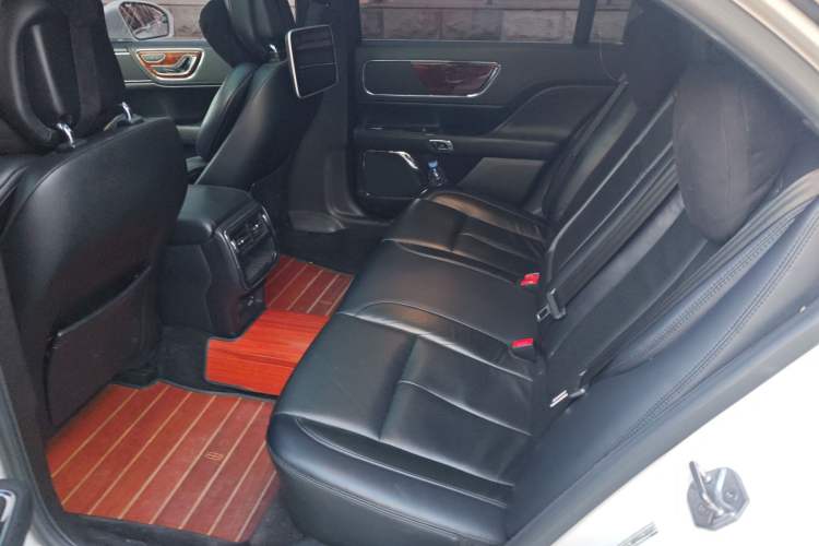 Used Lincoln Continental 2017 2.0T Two-Wheel Drive Deluxe Edition
