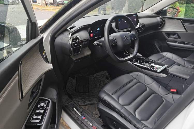 Used Citroen C5 X 2023 1.6T Extraordinary Power Driver Seat