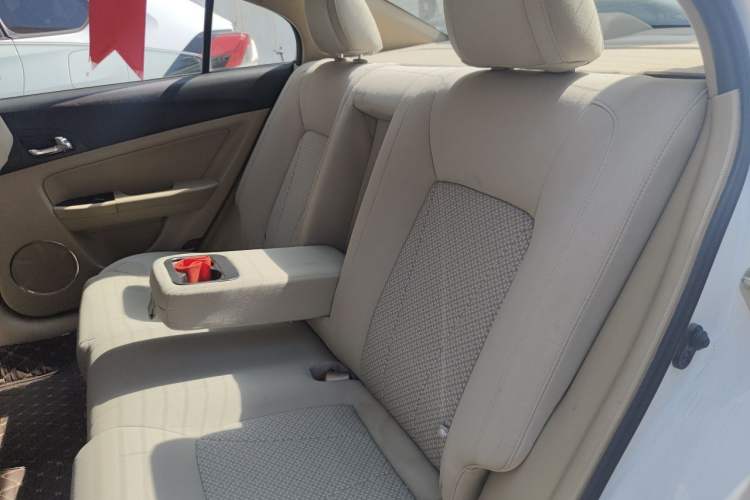 Used Bestune B50 2013 1.6L manual luxury version