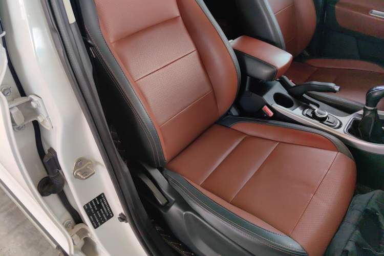 Used HYOSOW S3 2016 S3L 1.5L Manual Prestige Edition
