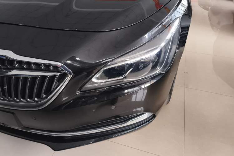 Used Buick LaCrosse 2018 20T Luxury Model