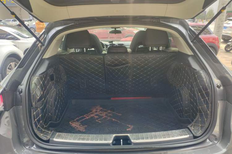 Used Lynk & Co 02 2018 1.5T DCT Two-Wheel Drive Zhaoban China V Standard
