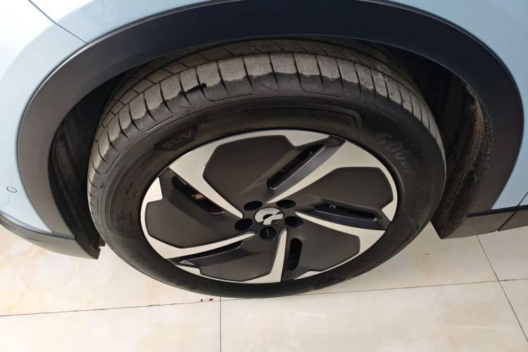 Used Nio EC6 2023 75 kWh