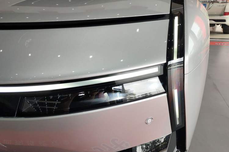 Used XPeng P7 2025 Model—820 Ultra Long Range Ultra
