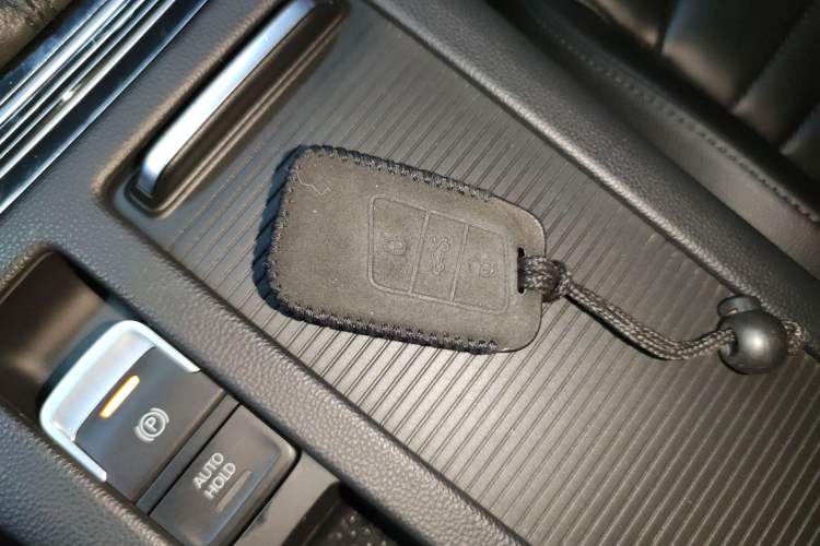 Used Volkswagen Magotan 2018 Facelift 330TSI DSG Luxury Model
