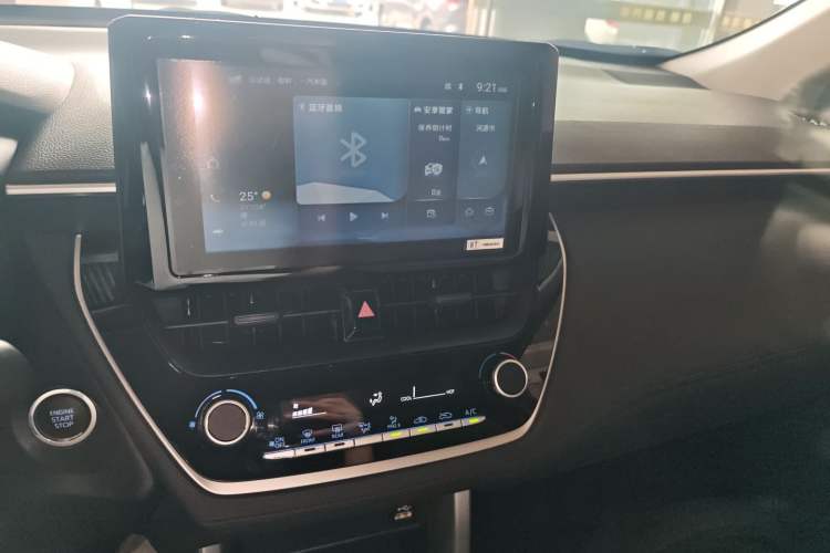 Used Toyota Corolla Cross 2022 2.0L Elite Edition Audio And AC Panel