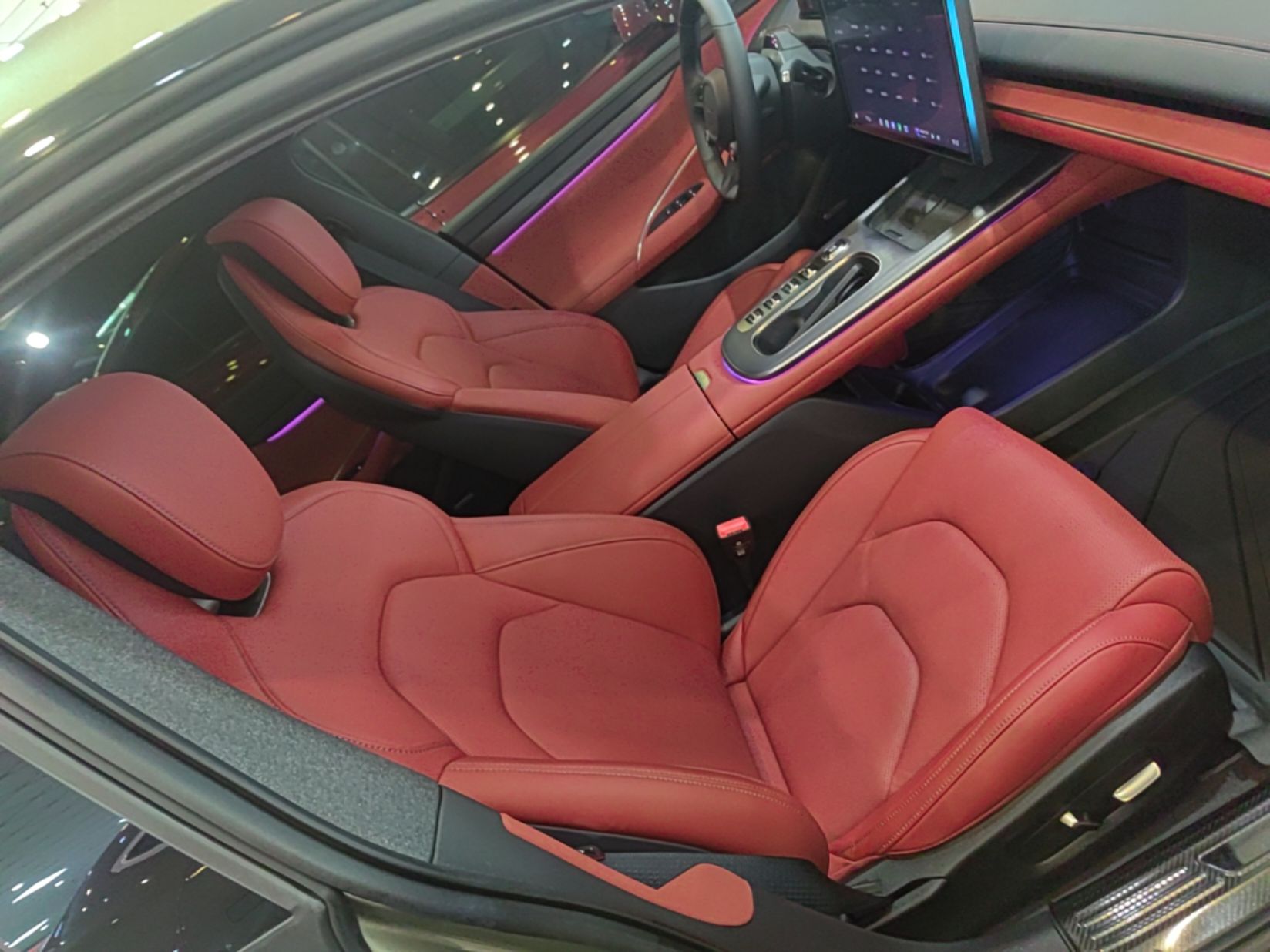 Xiaomi Auto SU7 2024 Rear-Drive Ultra-Long Range Advanced Pro-Level Intelligent Driving Version — снимка 19