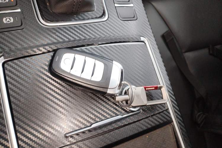 Used Hongqi H5 2022 Classic Model Facelift 1.5T DCT Qiyun Edition Vehicle Key