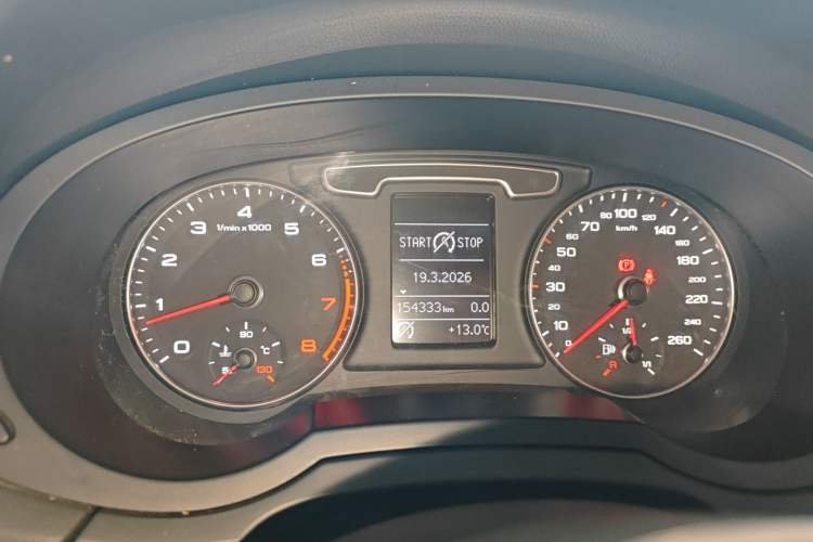 Used Audi Q3 2015 30 TFSI Comfort Model