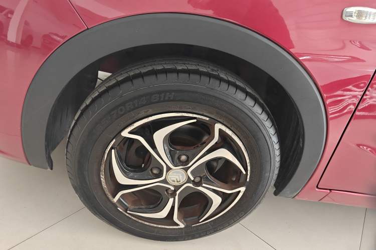 Used Baojun 310 2016 1.2L manual Comfort trim level
