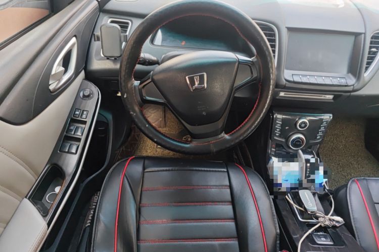 Used Luxgen 5 2015 1.8T Automatic Smart Model Steering Wheel