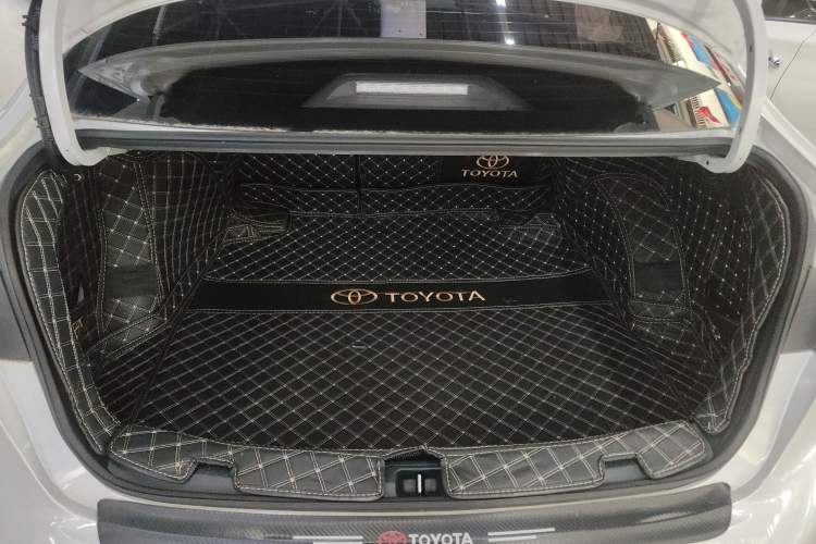 Used Toyota Levin 2023 Revised Version 2.0L Luxury Edition