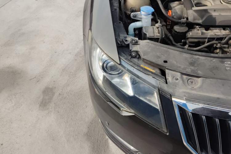 Used Skoda Superb 2013 1.8TSI Automatic MingShi Edition Right Front Headlight