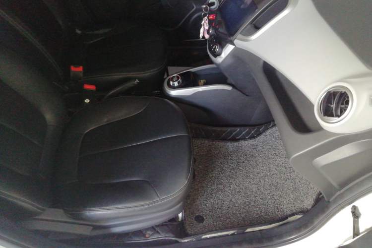 Used CHANGAN OSHAN Benni E-Star 2021 National Edition Xin Yue Version Lithium Iron Phosphate (31.86 kWh) Right Front Seat